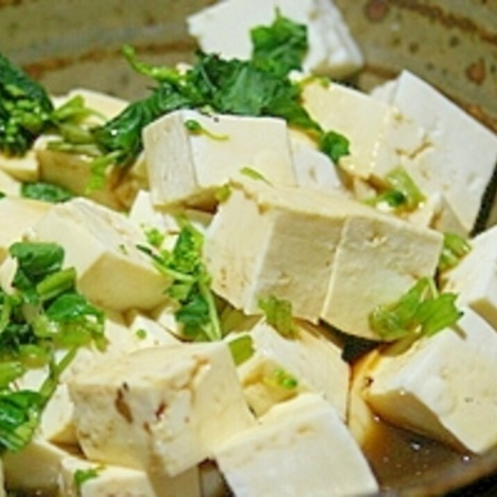 塩豆腐のわさび葉和え